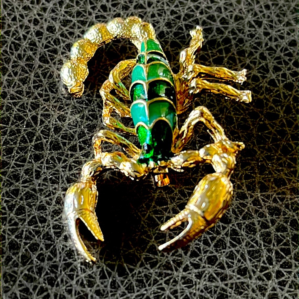Enamel Scorpion Jewelry Pin Brooch